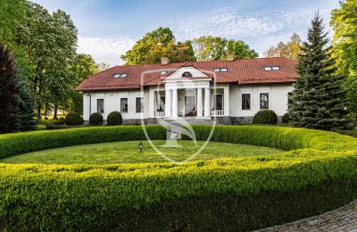 Casa señorial en venta Przedbórz, Voivodato de Łódź, Vista frontal