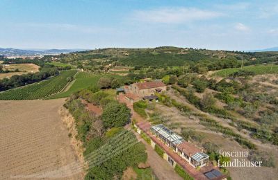 Finca en venta Arezzo, Toscana, RIF 2993 Blick auf Anwesen und Umgebung