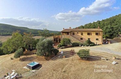 Finca en venta Sarteano, Toscana, RIF 3005 Blick auf Anwesen