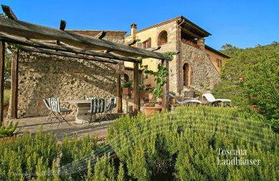 Finca en venta Sarteano, Toscana, RIF 3005 Blick auf Gebäude