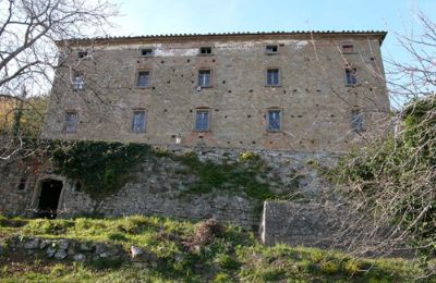 Palacio en venta San Leo Bastia, Palazzo Vaiano, Umbría, Vista posterior