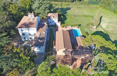 Villa histórica en venta Arezzo, Toscana, Foto De Dron