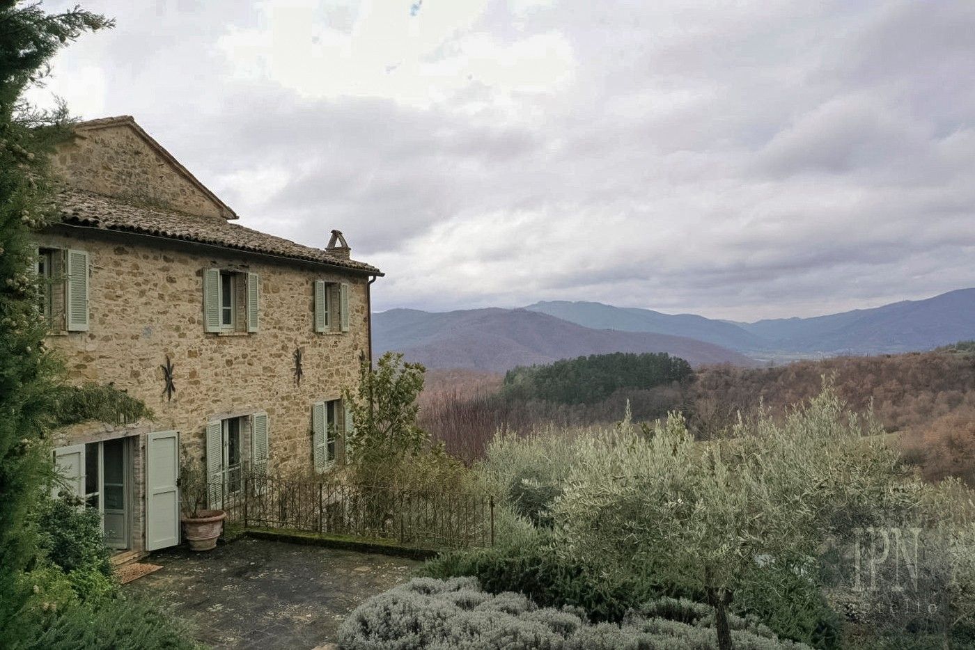 Fotos Villa de carácter en un gran paisaje natural en Umbría