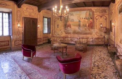 Palacio en venta Cavallirio, Piamonte, Detalles