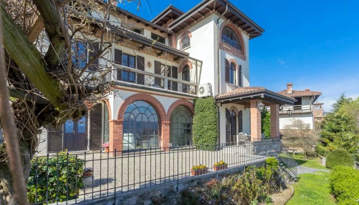 Villa histórica en venta 28838 Stresa, Piamonte,  Italia