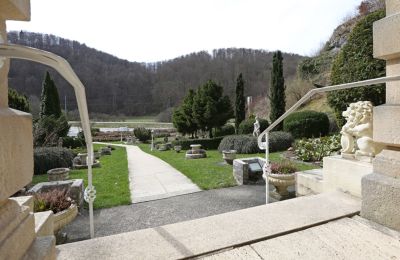 Villa histórica en venta 72574 Bad Urach, Baden-Wurtemberg, Blick in den Garten