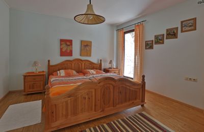 Villa histórica en venta 72574 Bad Urach, Baden-Wurtemberg, Schlafzimmer Ferienwohnung