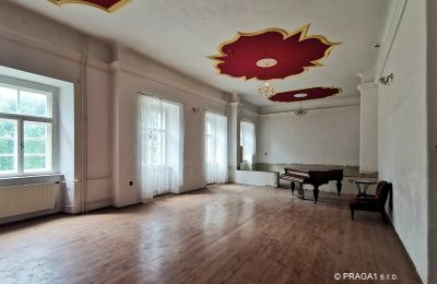 Palacio en venta Opava, Moravskoslezský kraj, Sala de baile