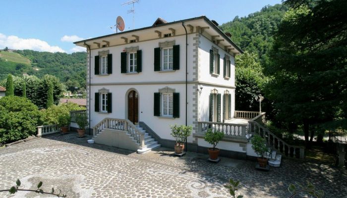 Villa histórica en venta Bagni di Lucca, Toscana,  Italia