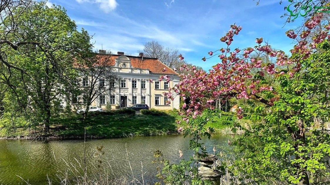 Fotos Casa señorial clasicista en Gola, cerca de Gostynin, Gran Polonia