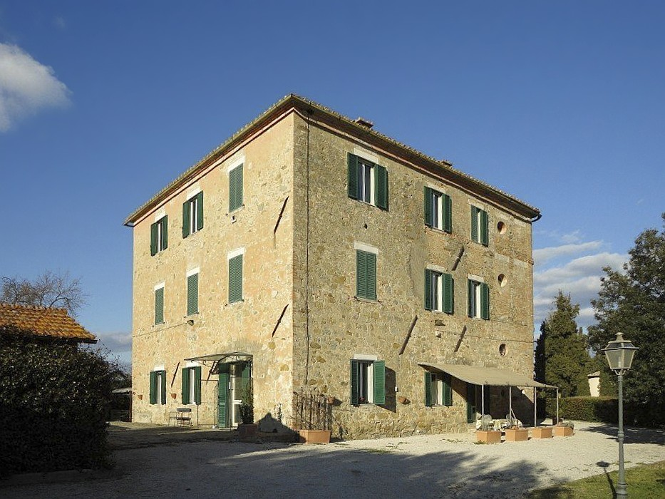 Fotos Villa auténtica con piscina en el Lago Trasimeno