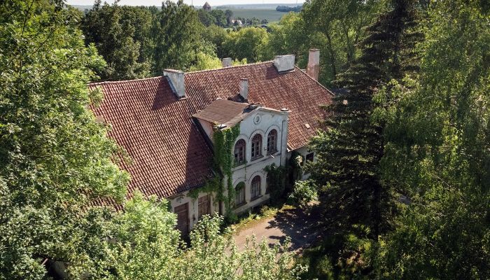 Casa señorial en venta Garbno, Voivodato de Varmia y Masuria,  Polonia
