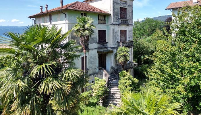 Villa histórica en venta Verbania, Piamonte,  Italia