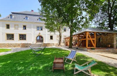 Casa señorial en venta Sędzisław, Dwór w Sędzisławiu, Voivodato de Baja Silesia, Jardín