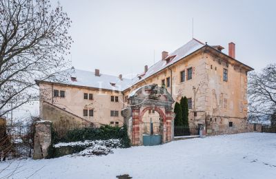 Palacio en venta Žitenice, Zámek Žitenice, Ústecký kraj, Vista frontal