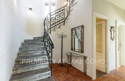 Villa histórica en venta Cernobbio, Lombardía, Escalera