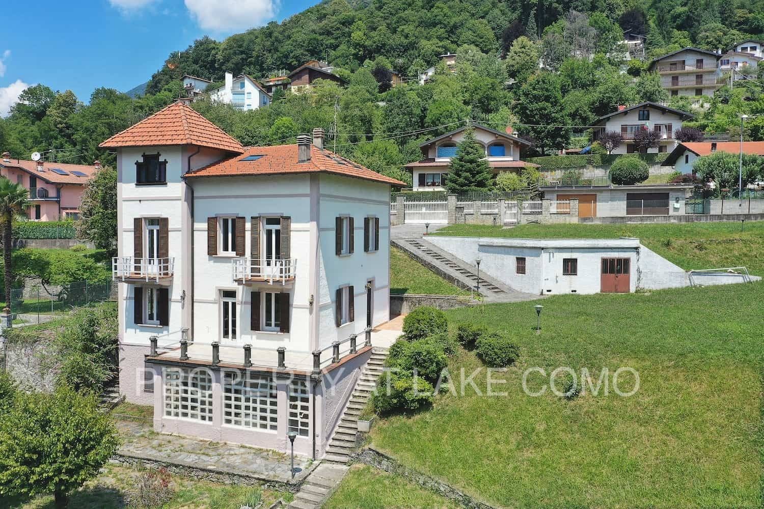 Fotos Villa Art Nouveau renovada con vistas panorámicas en Dizzasco