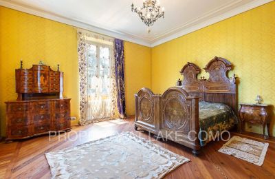 Villa histórica en venta Dizzasco, Lombardía, Dormitorio