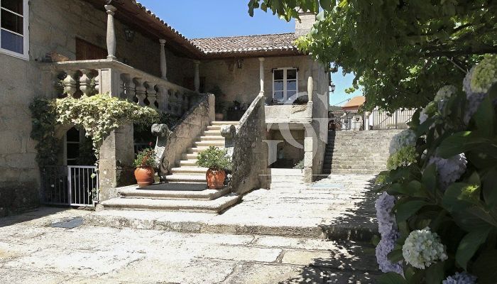 Casa señorial en venta Nigrán, Galicia,  España