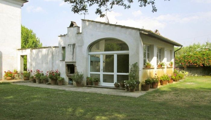 Villa histórica Cascina 2