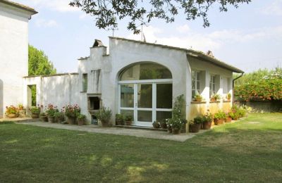 Villa histórica en venta Cascina, Toscana, Dependencia