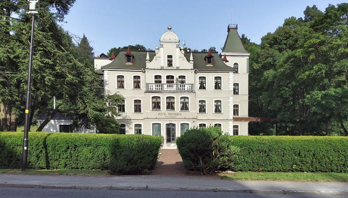 Villa histórica Duszniki-Zdrój 2