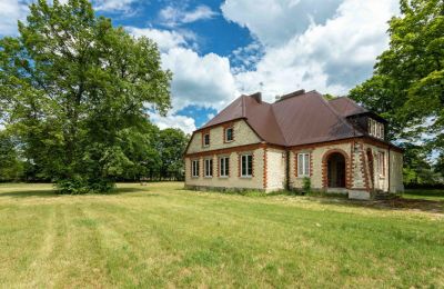 Villa histórica en venta Piaski, Wolności 19, Voivodato de Łódź, Vista exterior