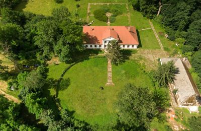 Casa señorial en venta Rożnów, Dwór w Rożnowie, Voivodato de Pequeña Polonia, Foto De Dron