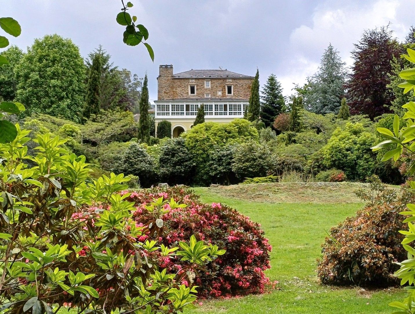 Fotos Villa con Gran Jardín Paradisíaco cerca de Viveiro