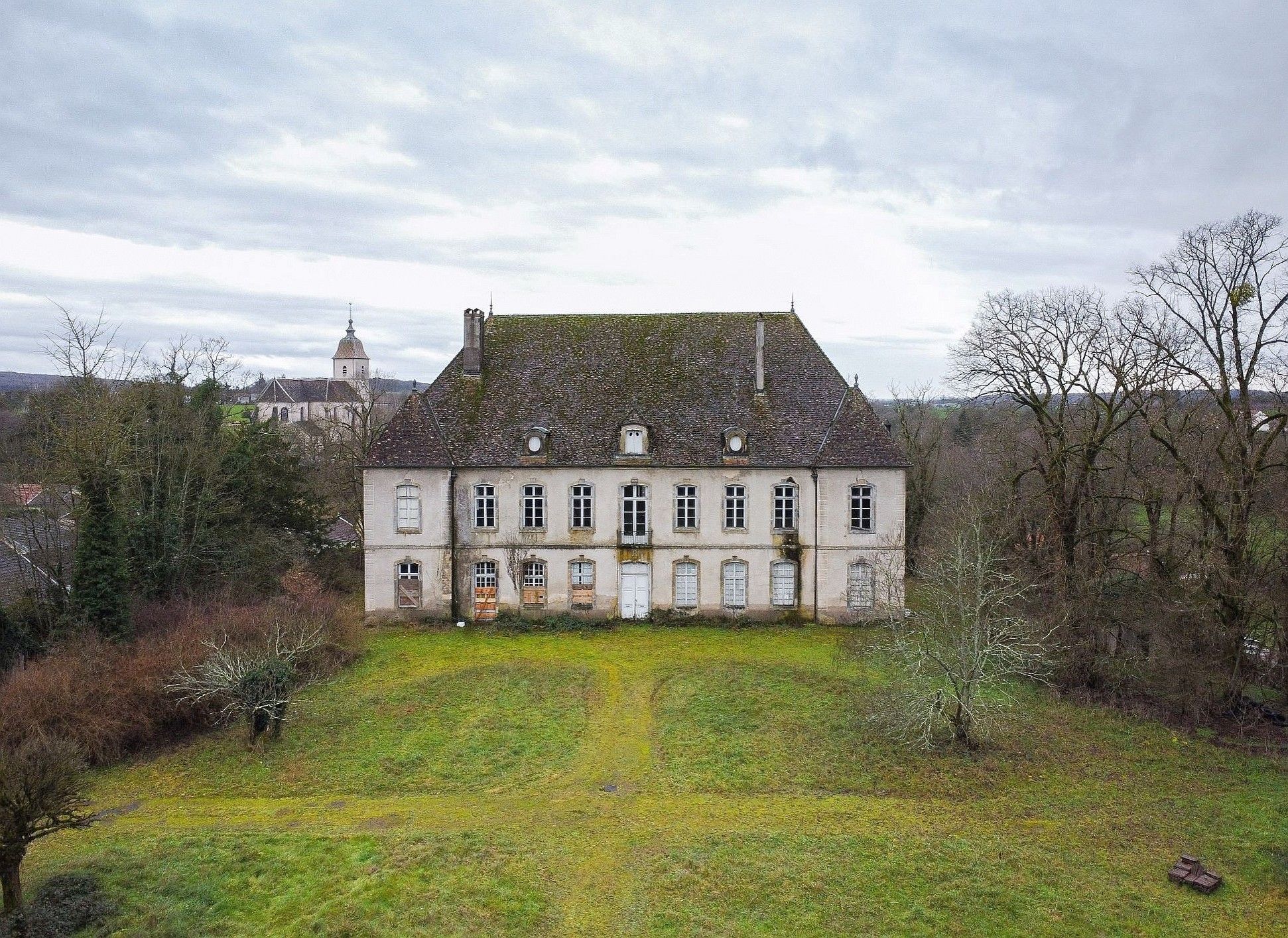 Fotos Castillo en Borgoña-Franco Condado, Cerca de la frontera suiza