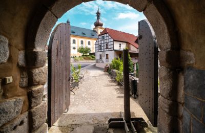 Castillo en venta Karlovarský kraj, Entrada