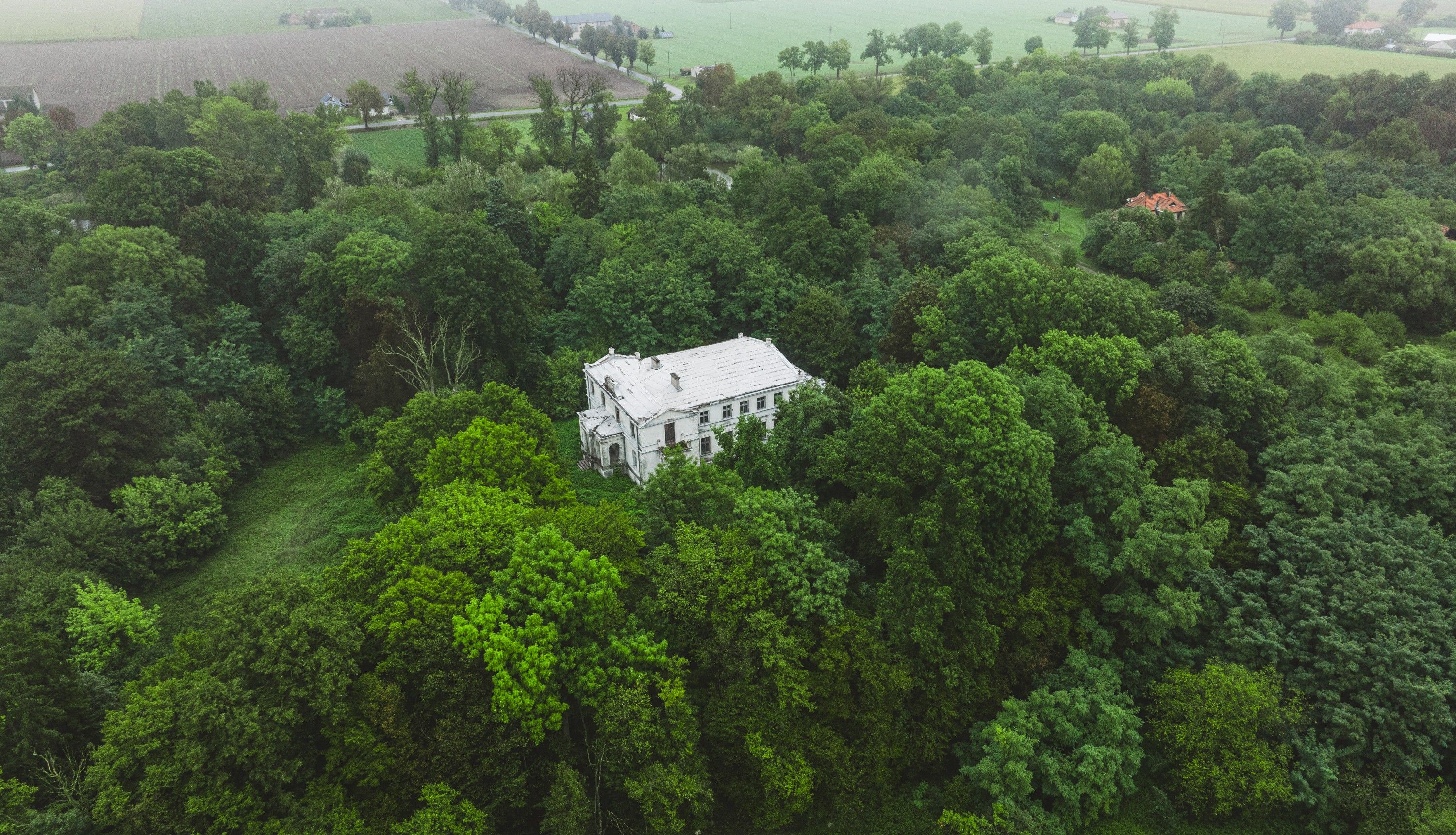 Fotos Casa señorial ecléctica con 76 hectáreas de bosque y pradera