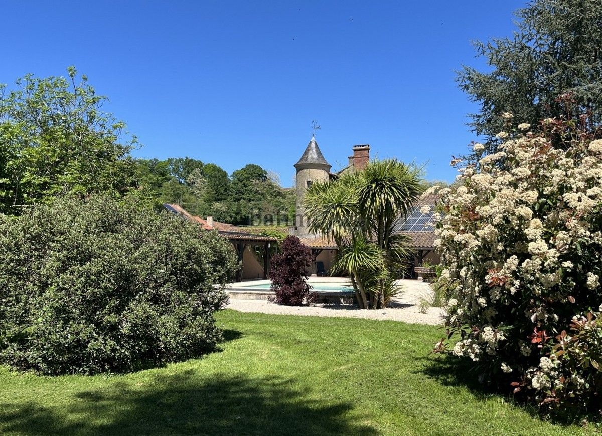 Fotos Casa señorial bien cuidada cerca de Tarbes, Altos Pirineos