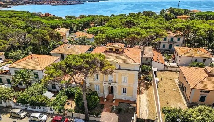 Villa histórica en venta Castiglioncello, Toscana,  Italia