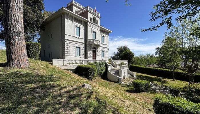 Villa histórica en venta Fauglia, Toscana,  Italia