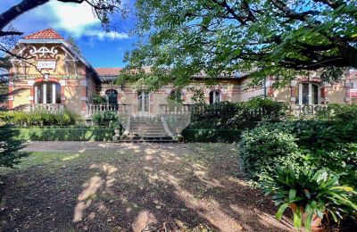 Inmuebles con carácter, Villa histórica con casa de huéspedes y jardín en Castres