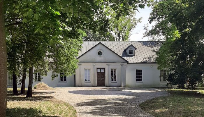 Casa señorial en venta Zaleszany, Voivodato de Subcarpacia,  Polonia