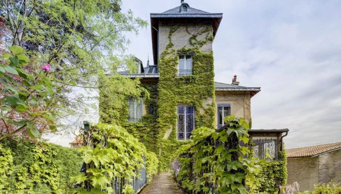 Villa histórica Vernaison, Auvergne-Rhône-Alpes