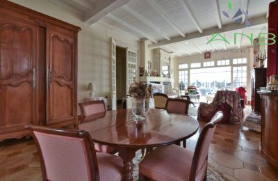 Villa histórica en venta Bussac-sur-Charente, Nueva Aquitania, Imagen 4/33