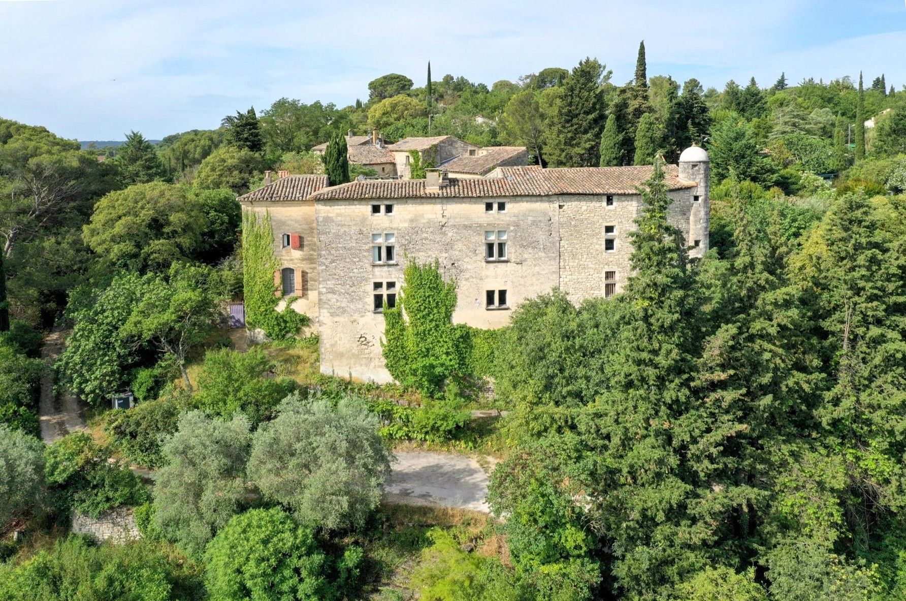 Fotos Elegante propiedad en Uzès con spa y jardín