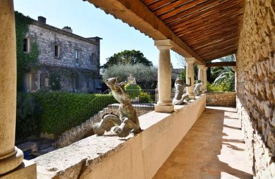 Palacio Uzès, Occitania