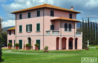 Villa histórica en venta Pardossi, Toscana, Vista exterior