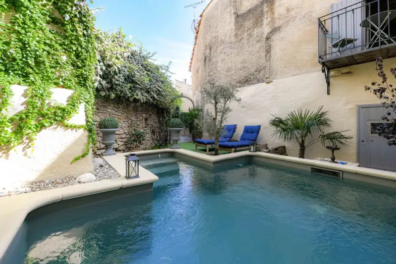 Propiedad histórica en venta Uzès, Occitania,  Francia, 4