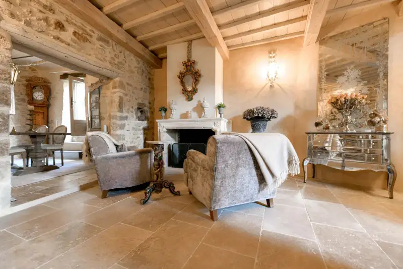 Propiedad histórica en venta Uzès, Occitania,  Francia, 1