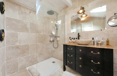 Propiedad histórica en venta Uzès, Occitania, Cuarto de baño