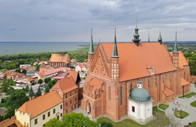 Casa señorial en venta Dawidy, Dwór w Dawidach, Voivodato de Varmia y Masuria, Neighborhood: Frombork