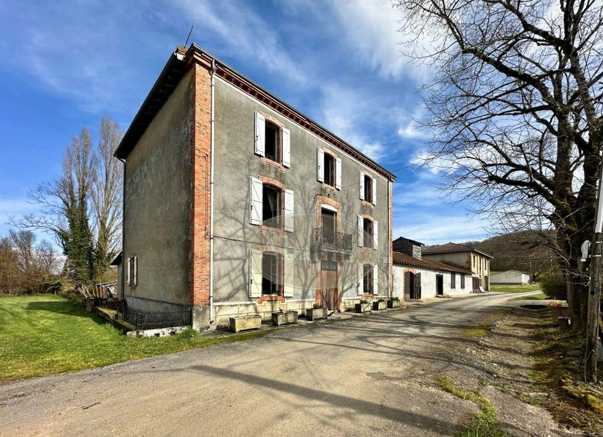 Fotos Encantadora casa de campo con jardín y anexos cerca de Boulogne-sur-Gesse