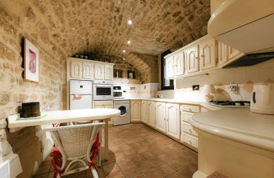 Propiedad histórica en venta Vers-Pont-du-Gard, Occitania, Cocina