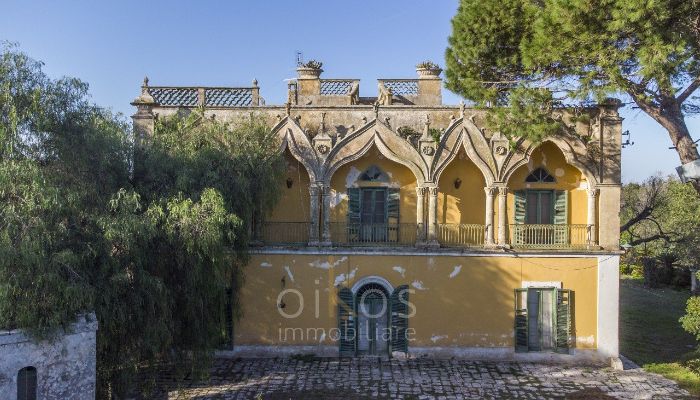 Villa histórica en venta Mesagne, Apulia,  Italia