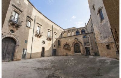 Palacio en venta Parabita, Apulia, Imagen 6/37